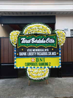 Papan Bunga Duka di Kariangau